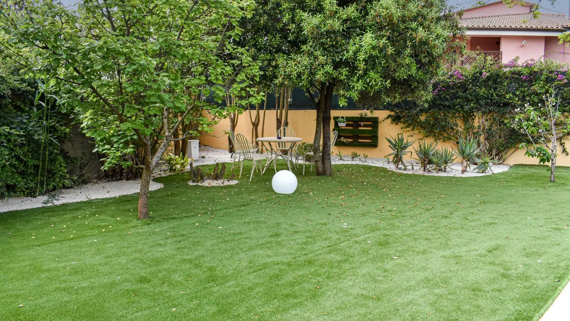 Poggio dei Pini La Villa Incantata לינה וארוחת בוקר Poggio dei Pini